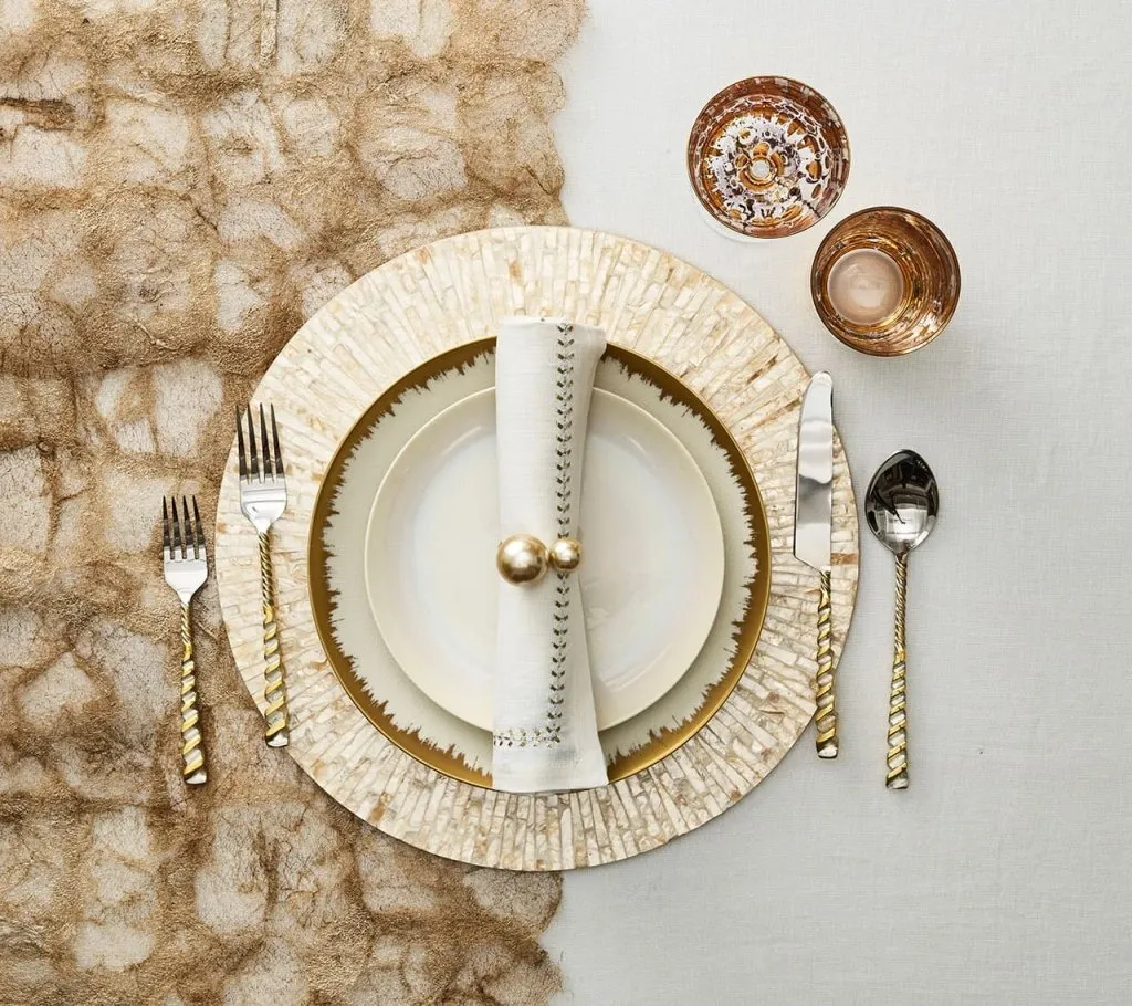 Byzantine Placemat in Ivory & Gold, Set of 4