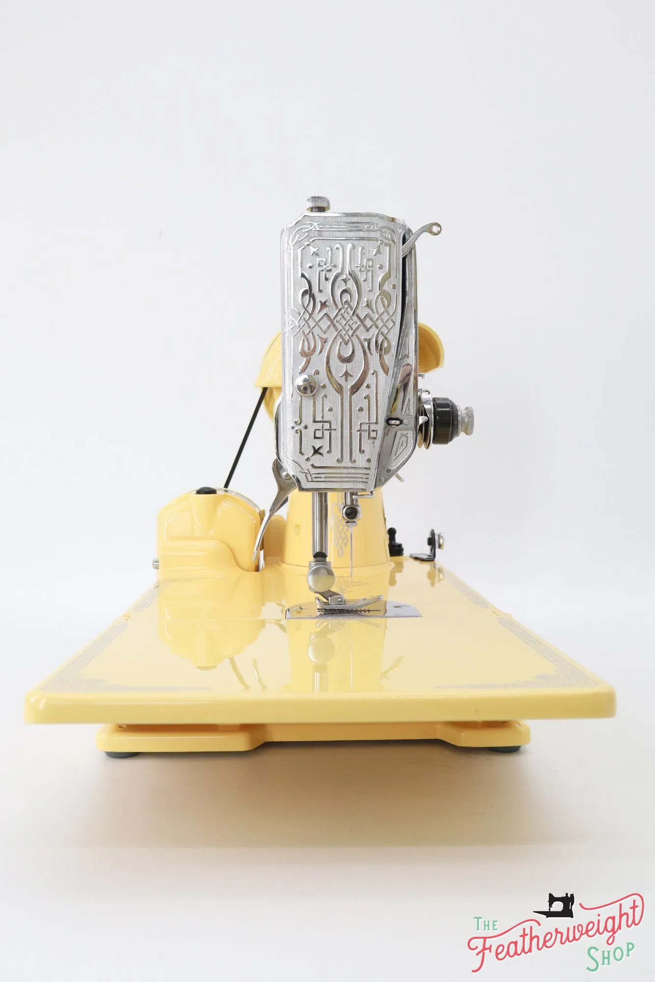 Singer Featherweight 221 Sewing Machine AG013*** - Fully Restored in Happy Yellow
