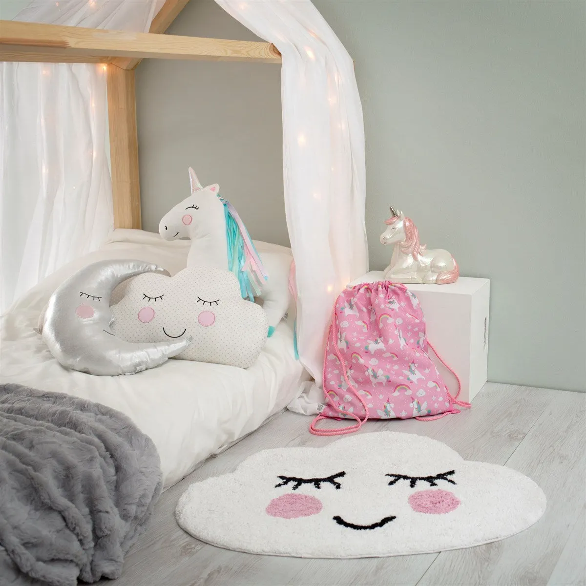 Adorable White Smiling Cloud Rug - Perfect for Sweet Dreams